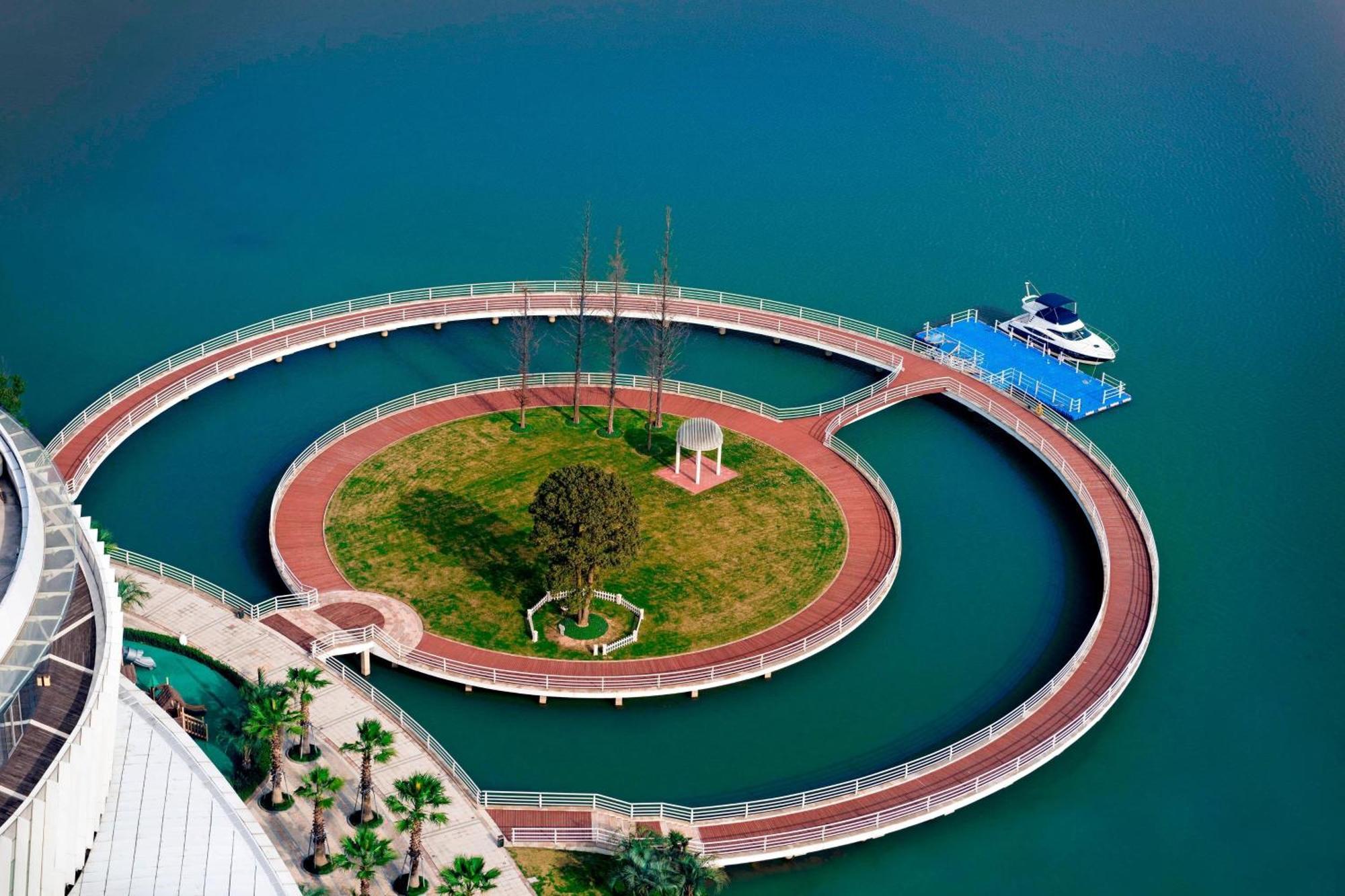 Sheraton Huzhou Taihu Lake Hot Spring Resort & Spa Εξωτερικό φωτογραφία
