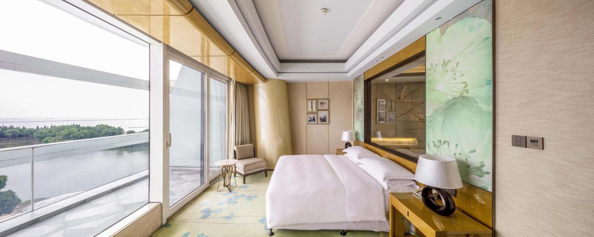 Sheraton Huzhou Taihu Lake Hot Spring Resort & Spa Εξωτερικό φωτογραφία
