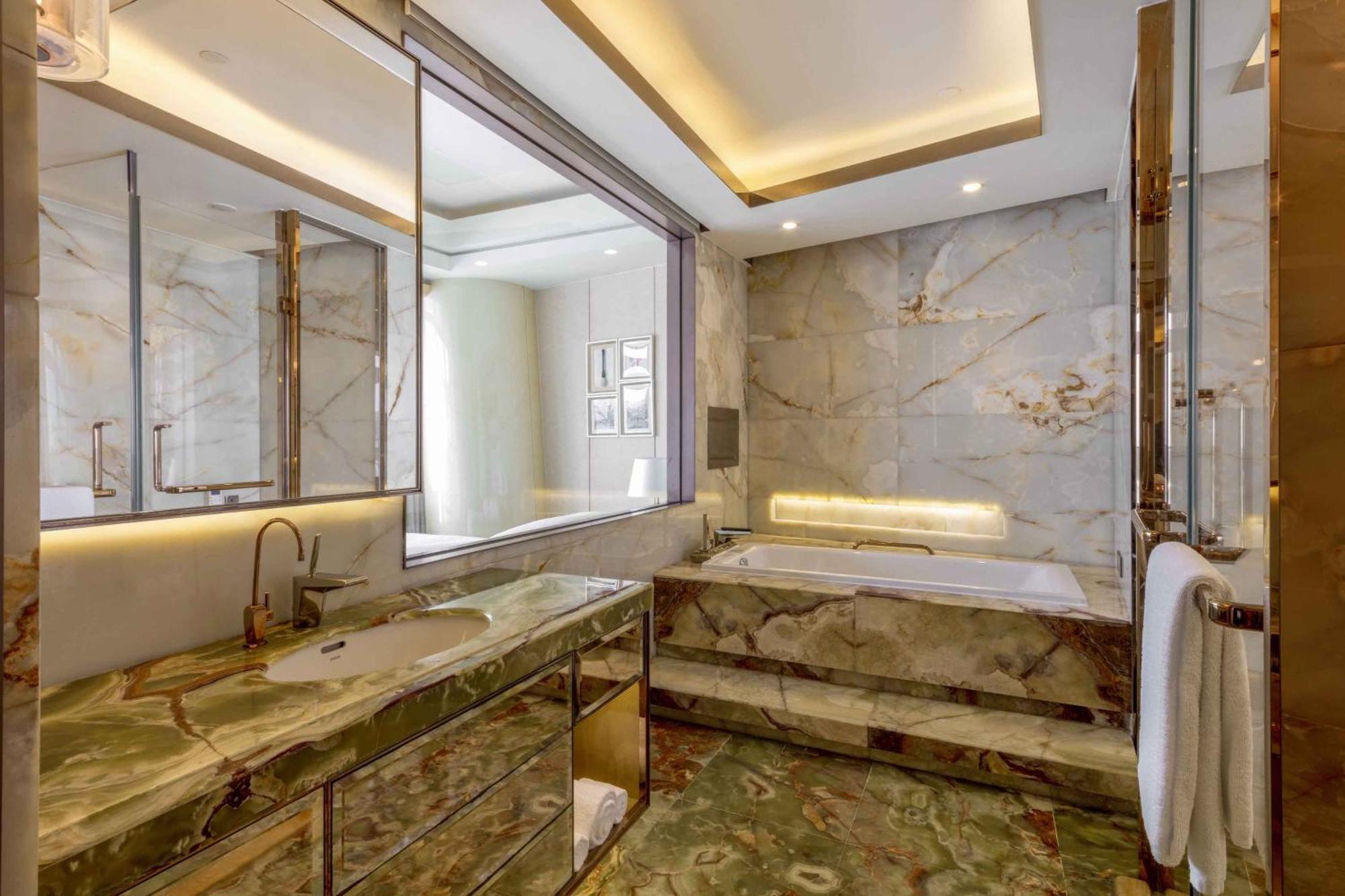 Sheraton Huzhou Taihu Lake Hot Spring Resort & Spa Εξωτερικό φωτογραφία